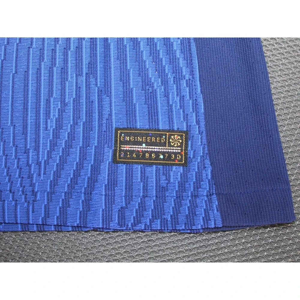 Nike excellent listed